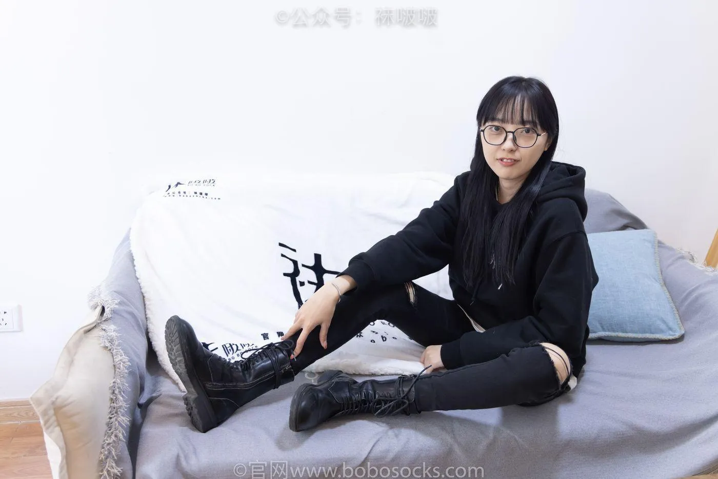 [BoBoSocks袜啵啵]NO.061 稚予-短靴、白棉袜、裸足 [145P]插图2